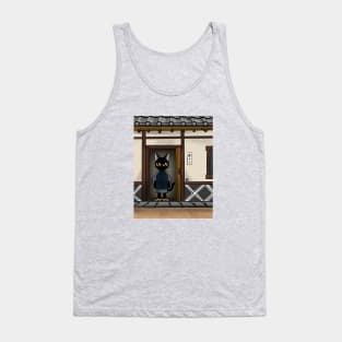 Private door Tank Top